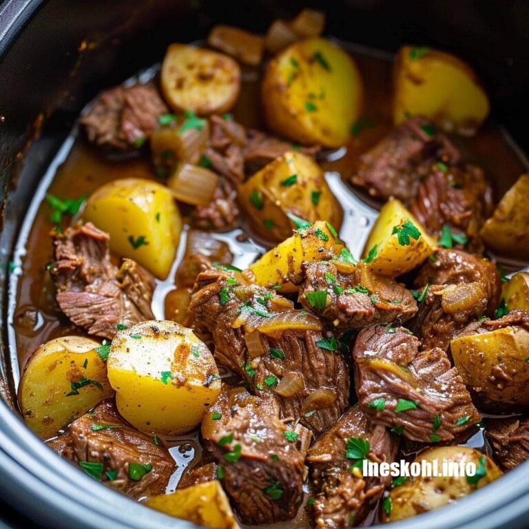 Easy Slow Cooker Garlic Butter Beef and Potatoes